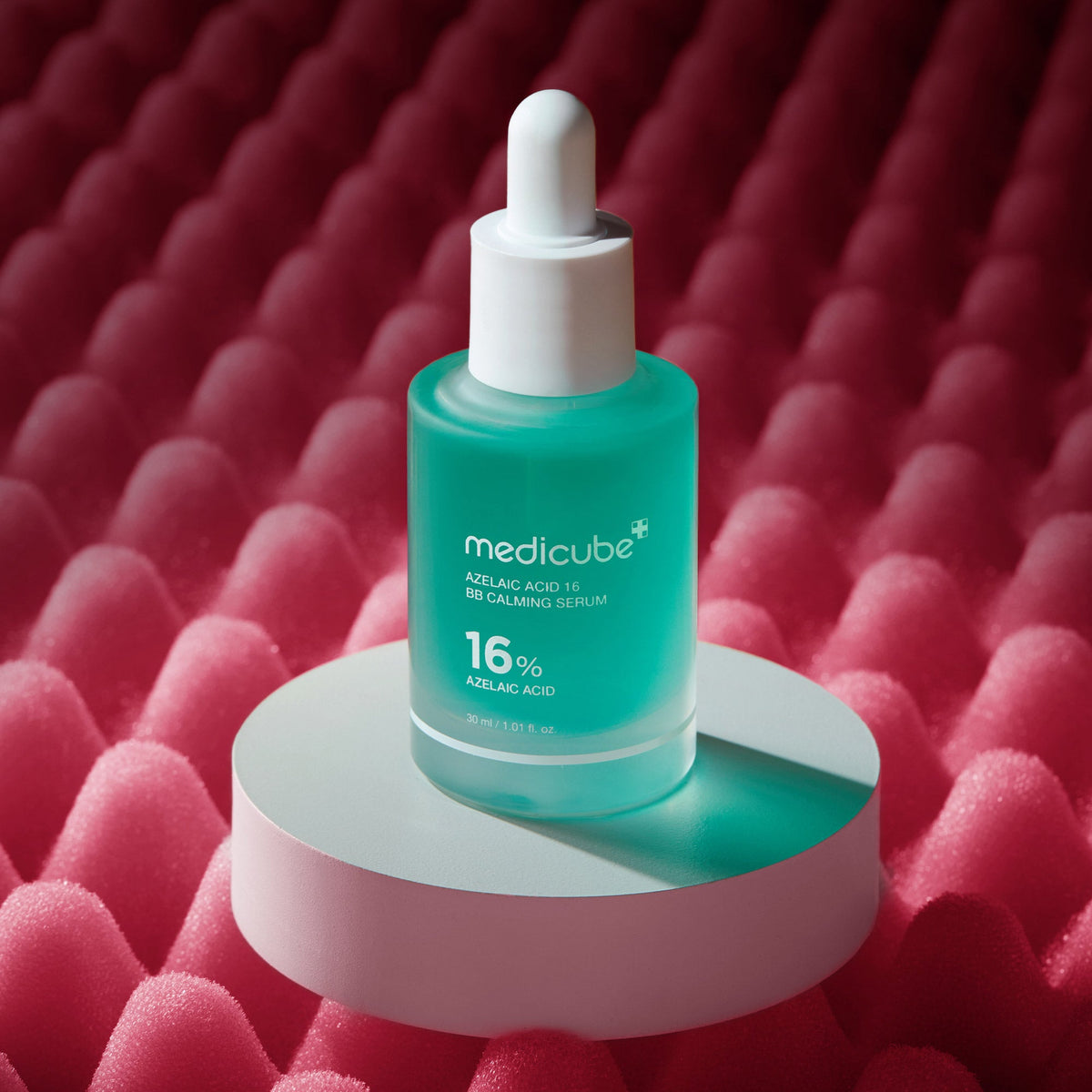 azelaic-acid-16-calming-serum-x9 02_808f3474-f3b9-4b8f-8eb4-90a2c30ddf5c.jpg